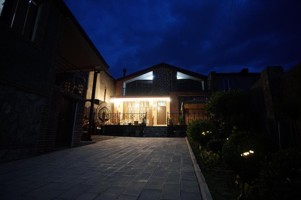 Lile Hotel Telavi Ngoại thất bức ảnh