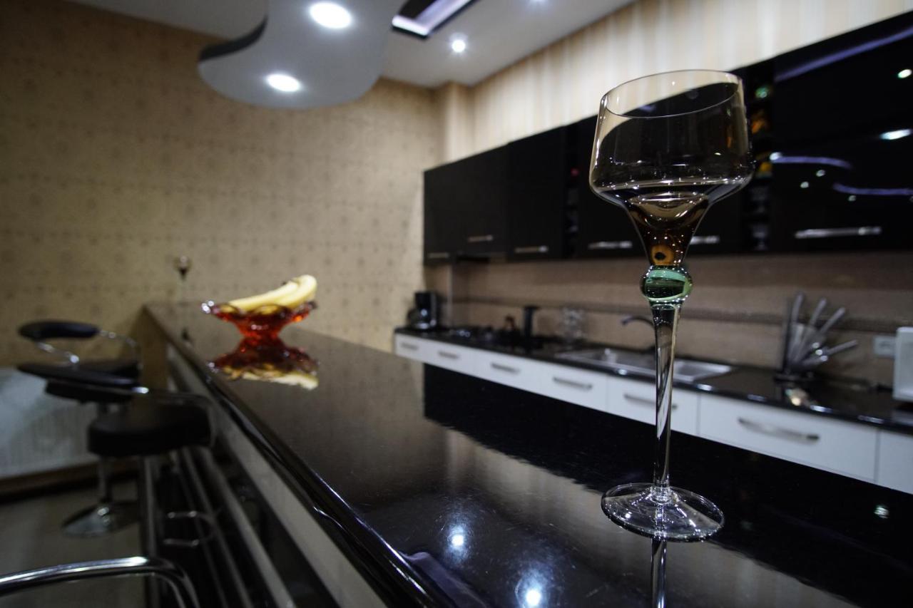 Lile Hotel Telavi Ngoại thất bức ảnh