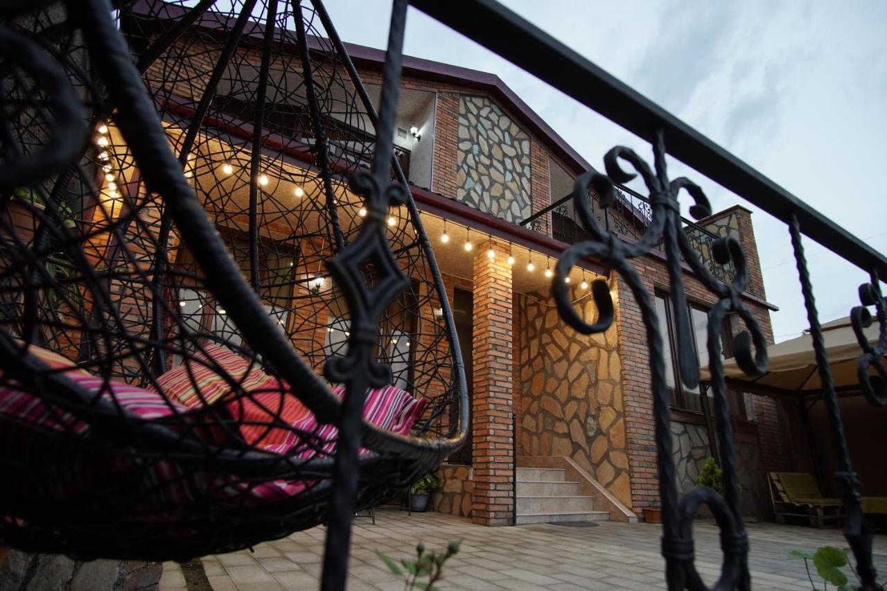 Lile Hotel Telavi Ngoại thất bức ảnh